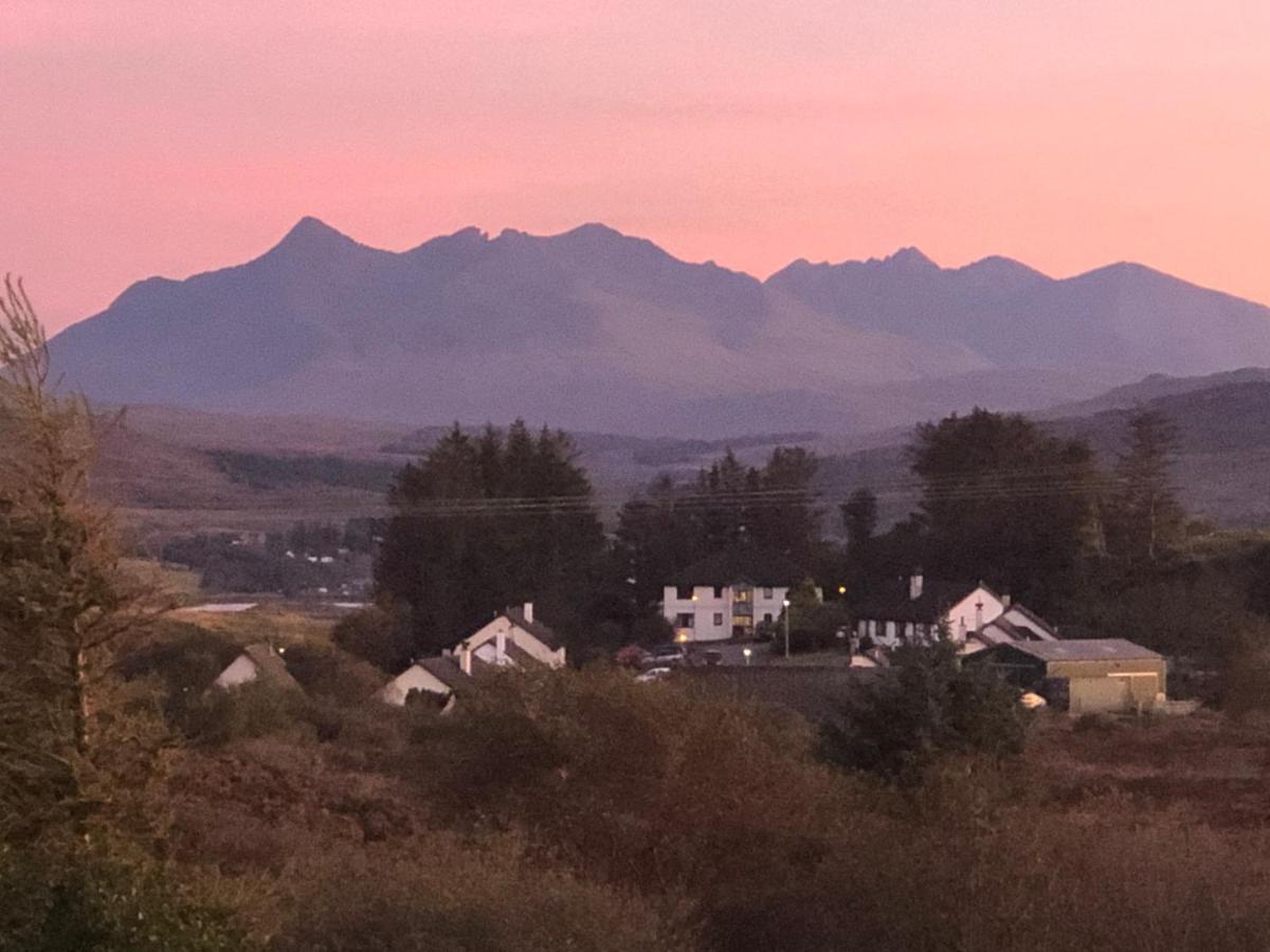 Dalriada Portree Bagian luar foto